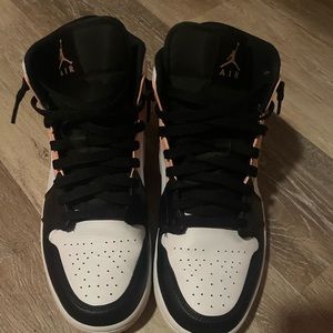 Nike air Jordan 1’s